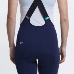 Navy Luxe Women's Bib 2021 7 Navy Luxe Women's Bib 2021 -Vêtements De Sport 0007 womens luxe bib shorts navy back detail 2000x e08f3c5a ecf3 40c7 b62a b0ea67af61c9