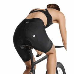 Assos Black UMA GT Women's Half Shorts C2 - Short -Vêtements De Sport 4 512ecd81 7fd8 4dc7 959d e894fda64742