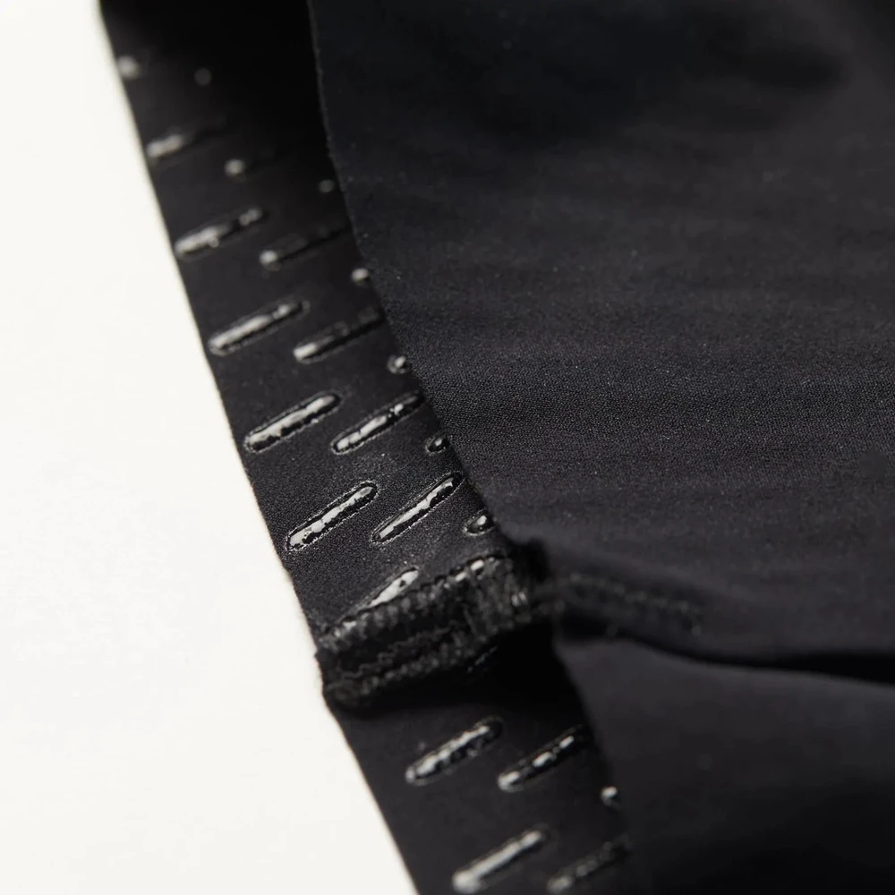 Women LUXE Bib Shorts - Black 3 Women LUXE Bib Shorts - Black – Image 3