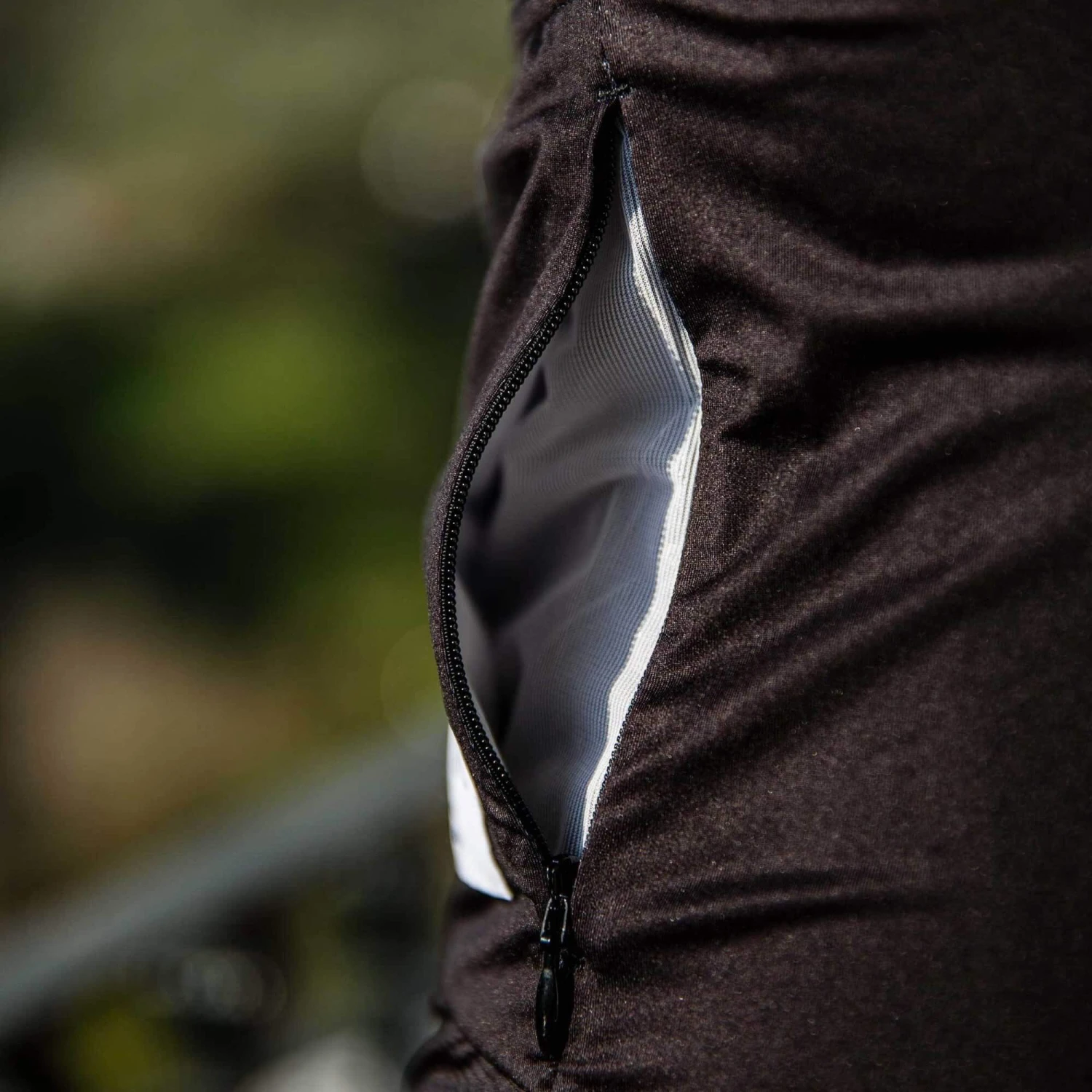 Black Recon Men's Jersey 6 Black Recon Men's Jersey – Image 6