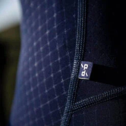 Navy Sprinteur Men's Bib 11 Navy Sprinteur Men's Bib -Vêtements De Sport PelotonDeParis Sprinteur Navy Men CyclingBib Detail VeloVeloSingapore