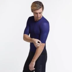 Night Navy Concept Men's Jersey 5 Night Navy Concept Men's Jersey -Vêtements De Sport mens concept jersey night front 1200x f7a98c61 5e42 4227 b99a 917503d28fb6