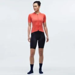 Coral Foundation Women's Jersey -Vêtements De Sport womens foundation jersey coral front body 2000x d47f3670 d0e5 4f0b a2f9 5c430d965646