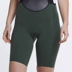 Army Luxe Women's Bib 2021 -Vêtements De Sport womens luxe bib shorts army front detail 2000x 35244d9e 6e5e 4753 a259 ca39b0e6b445